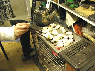 �X�g�[�u�ŏĂ���