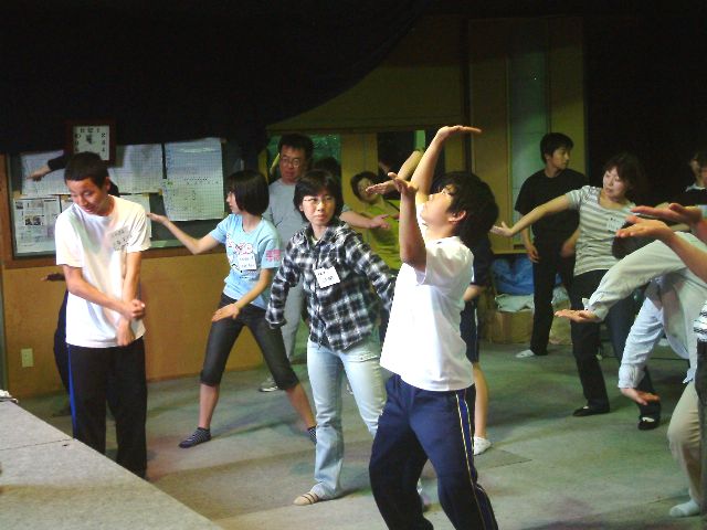 �]�����ɂߑ�������