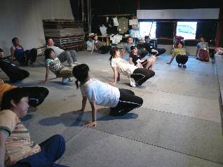 ���񂩂�w�ʂ��ɂ߂�